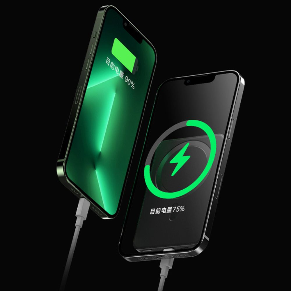 MagCharge 20W Magnetic Power Bank for On-the-Go Charging
